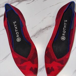 Rothys The Point II Flat Camo Red